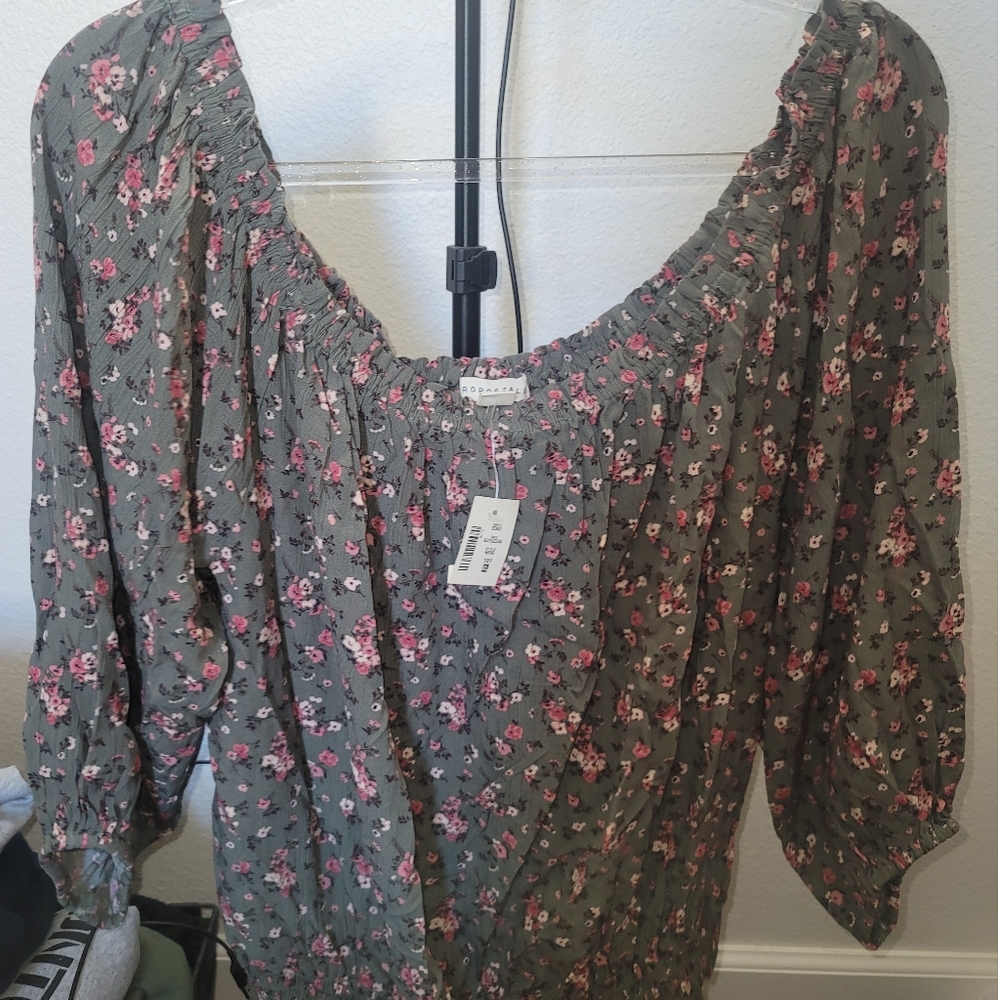 Green Floral top